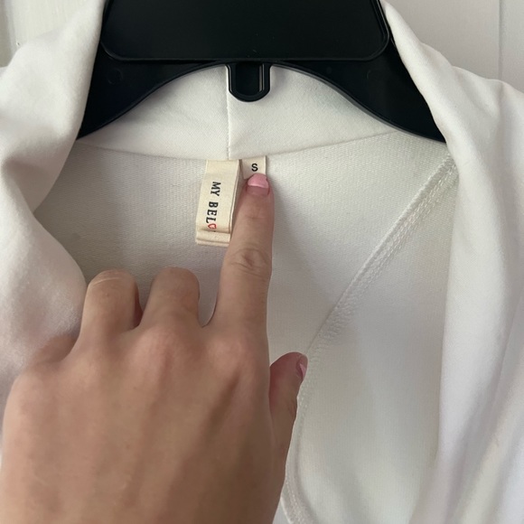 Cute white jacket by my beloved size Sm - Picture 6 of 7